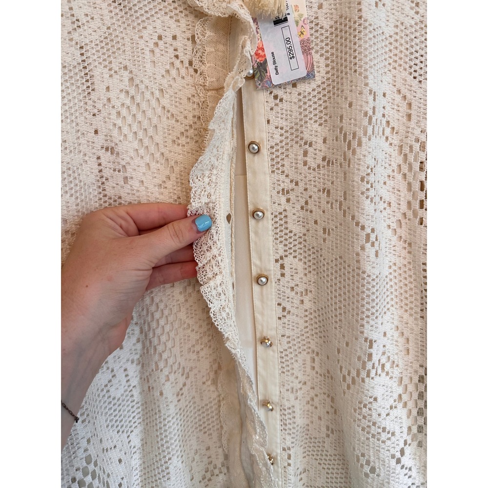 Johnny Was Betty Blouse Women L Cream Floral Lace Button Front Pearl Ruffle Trim - Picture 5 of 9